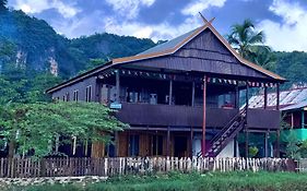 Nasrul House Homestay For Backpackers